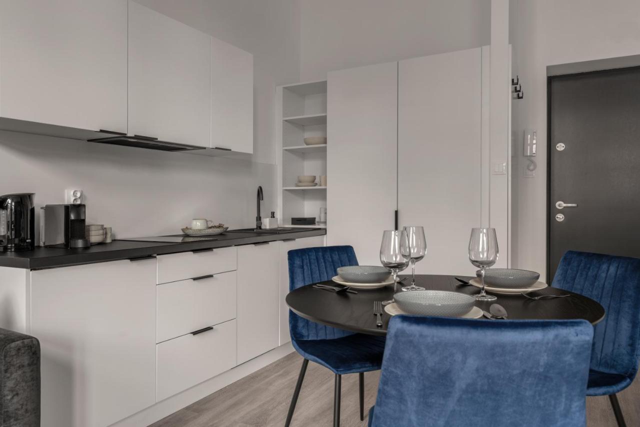 Harbor Apartments - Sobieskiego カトヴィツェ エクステリア 写真