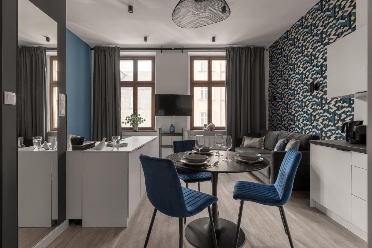 Harbor Apartments - Sobieskiego カトヴィツェ エクステリア 写真