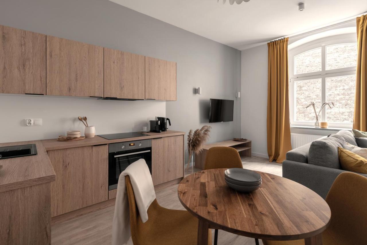 Harbor Apartments - Sobieskiego カトヴィツェ エクステリア 写真